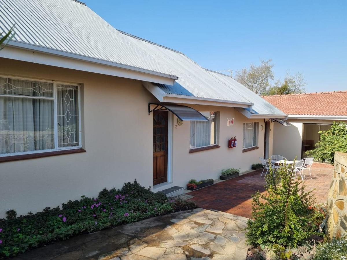 At Home Bb Estcourt Exterior foto