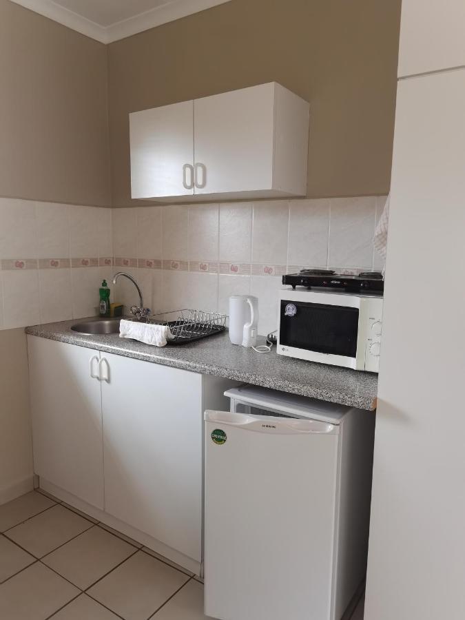 At Home Bb Estcourt Exterior foto