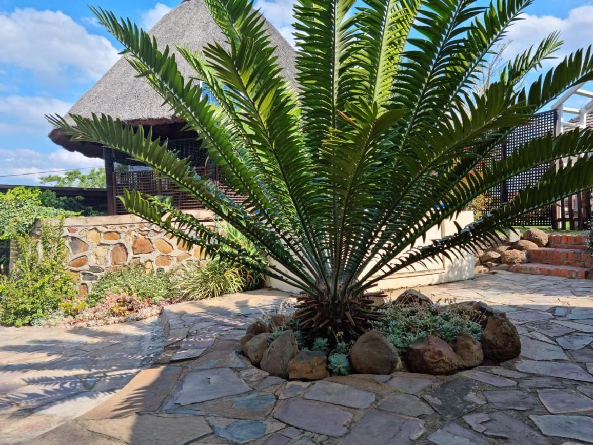 At Home Bb Estcourt Exterior foto