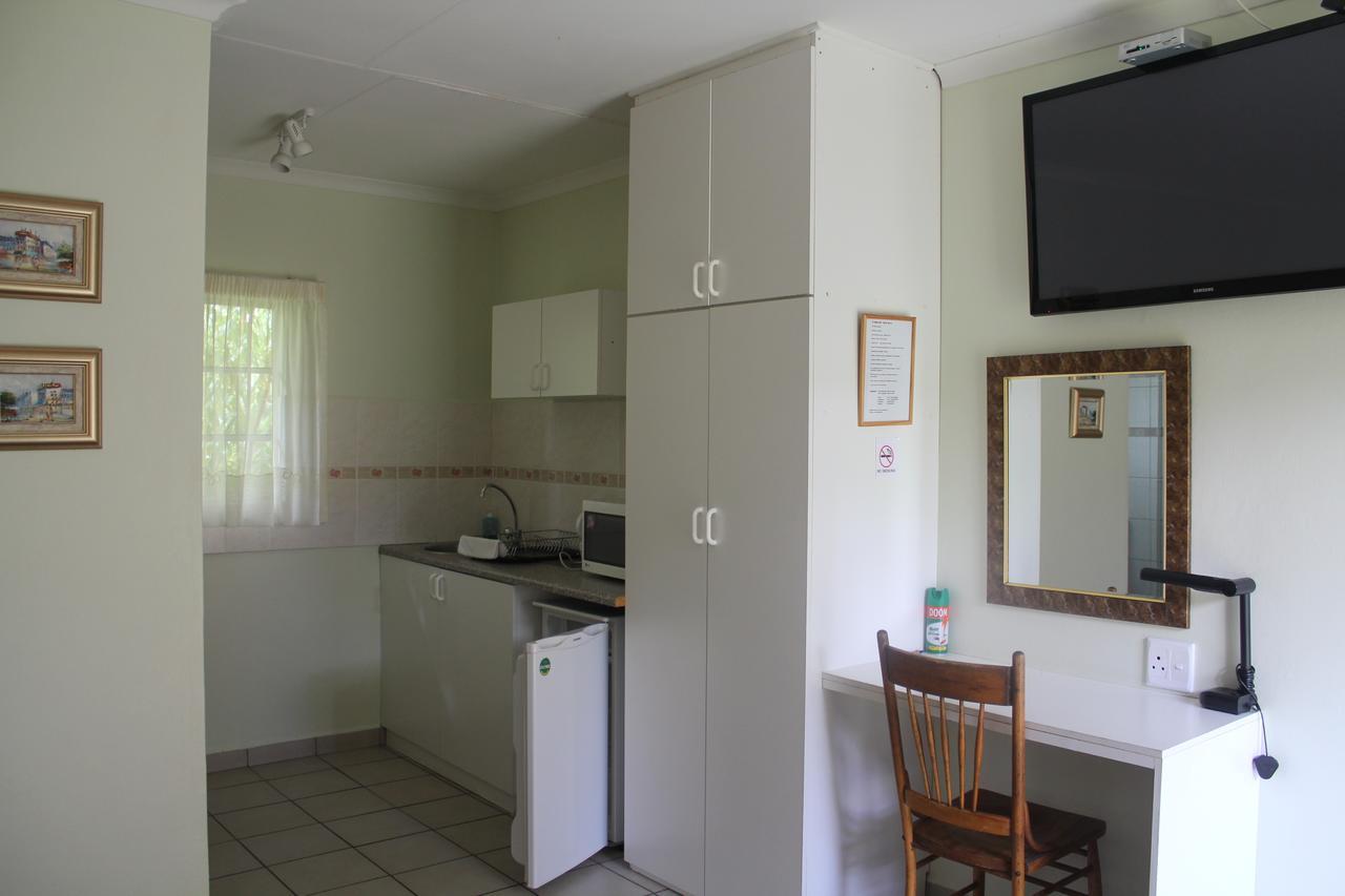 At Home Bb Estcourt Exterior foto